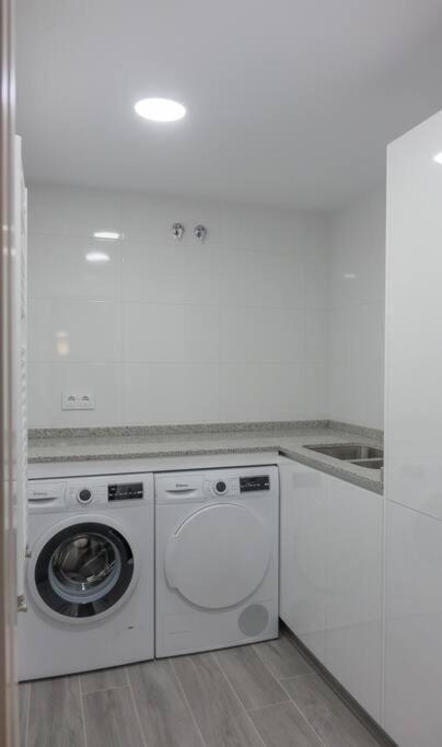 Sakura Homes Ponferrada Centro 8 Plazas Zewnętrze zdjęcie